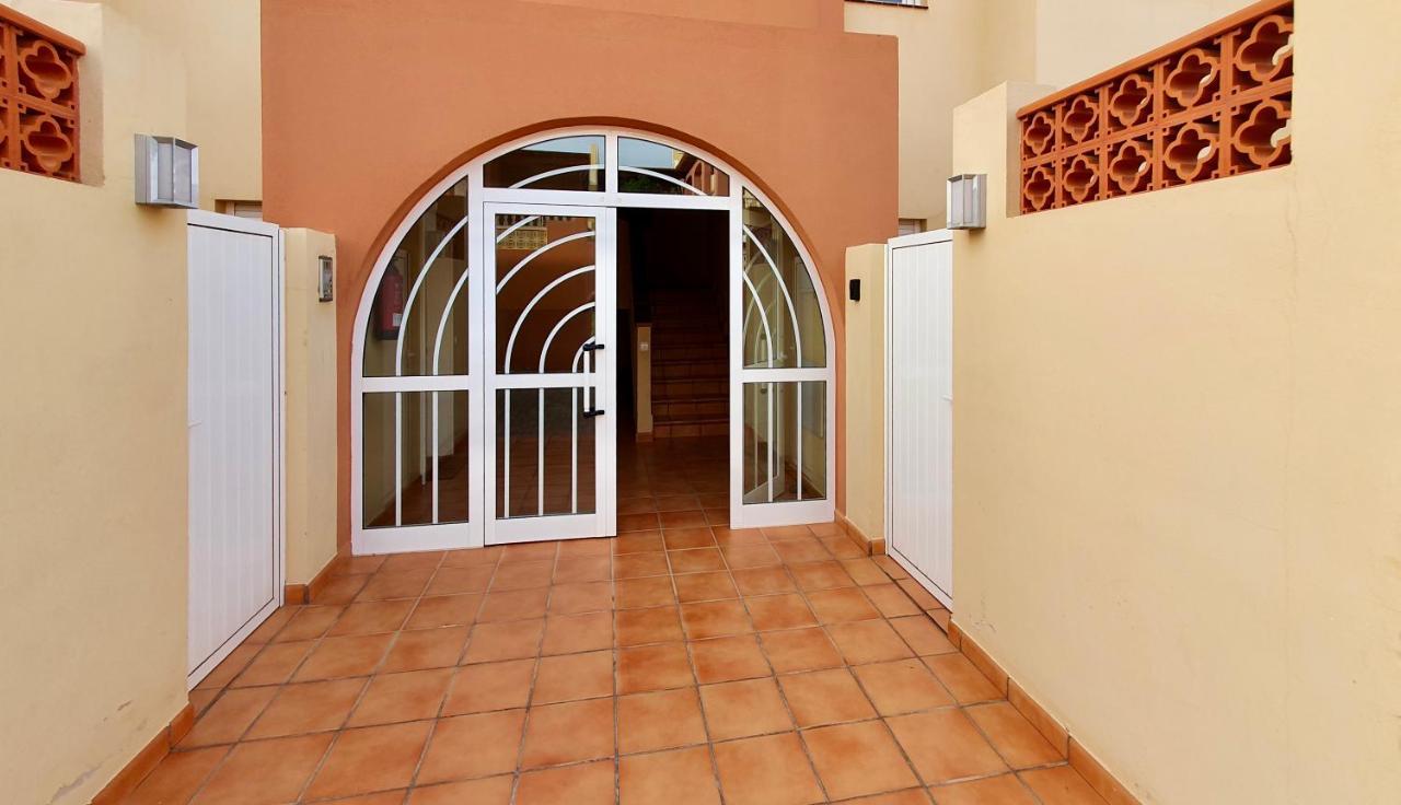 Appartement Mariline - Sea, Beach And Lighthouse View, Terrace, Wi-Fi à Morro Jable  Extérieur photo